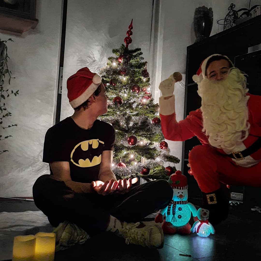 Welke feestdag is beter? Sinterklaas of kerst met Lorenzo Jansen