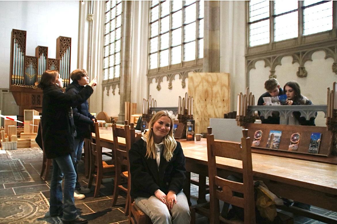 Wie is Floor Janssen?