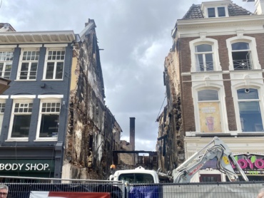 Brand in Arnhem: Dit pand overleefde het maar net!