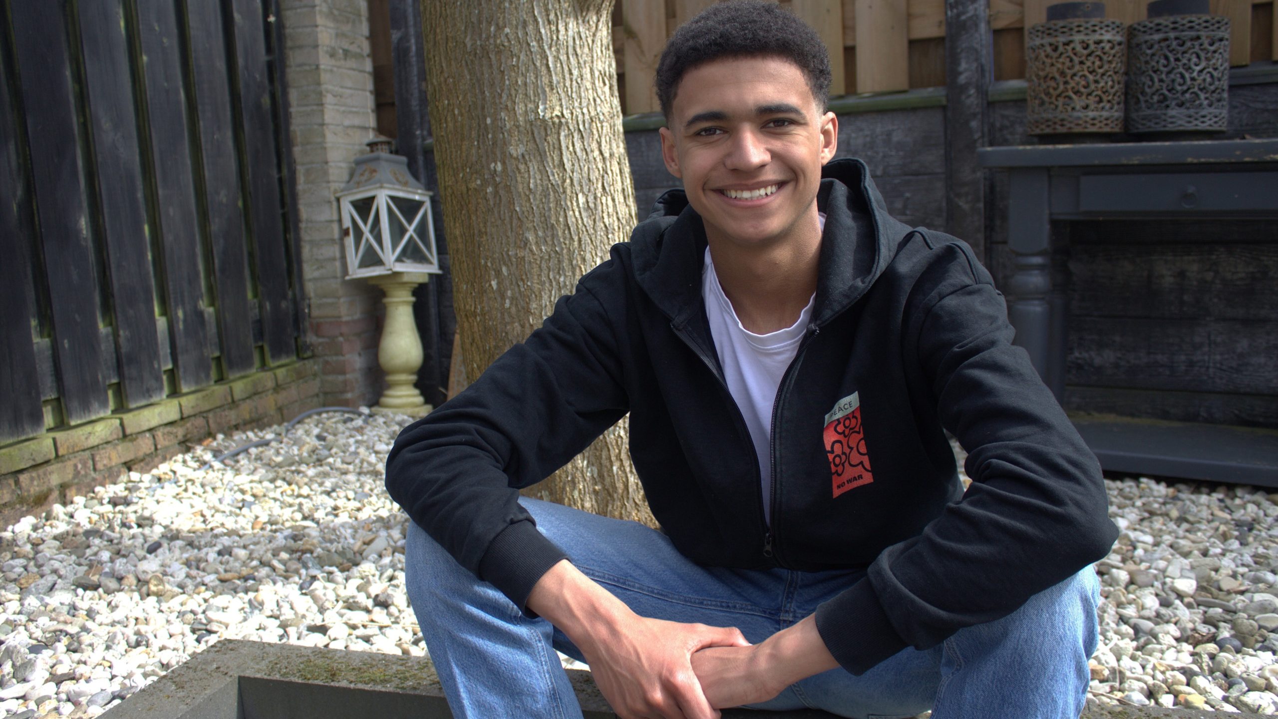 Een jeugd tussen dorp en buitenwereld